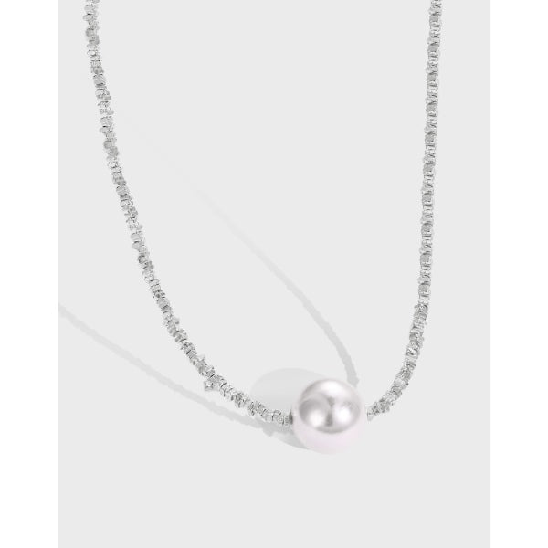 DAILY PEARL NECKLACE