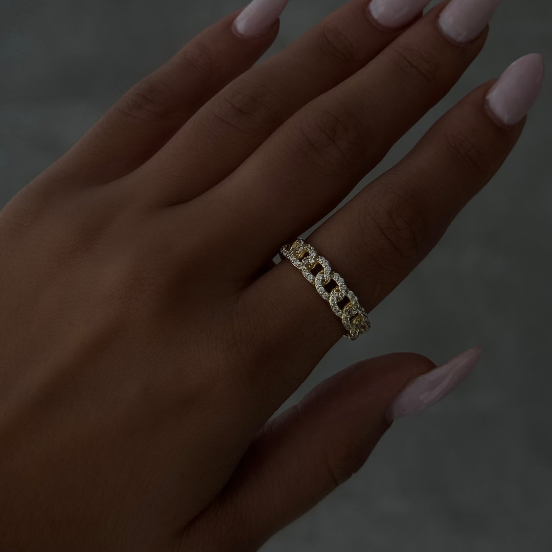 The Emily Chain Ring