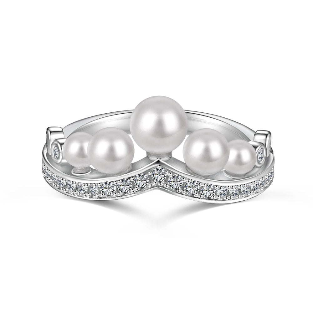 Queen PEARL RING